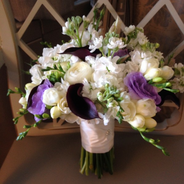 Carnegie Institute for Science bridal bouquet by Elegance & Simplicity, Inc.