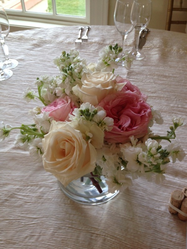 SImple low centerpieces with roses and stock