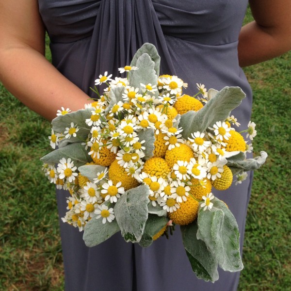 Bridesmaids bouquets at Seneca Creek 