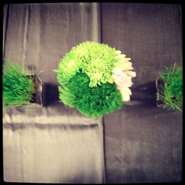 pretty-green-wedding-palette-dianthus-mums-tulips
