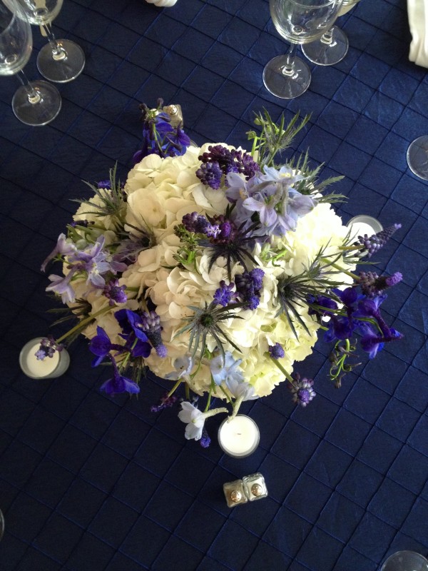 Blue and white centerpiece with navy linens by Elegance and Simplicity