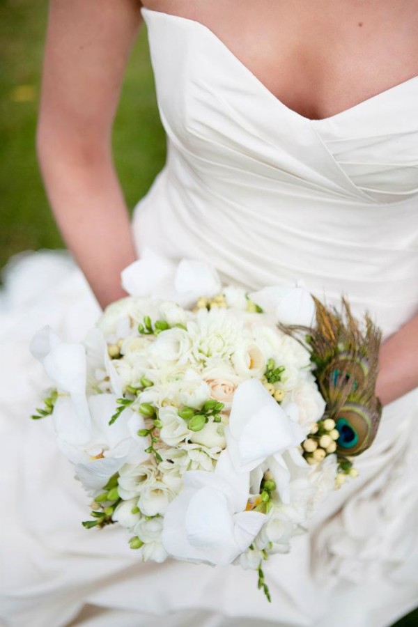 White bridal bouquet by Elegance and Simplicity