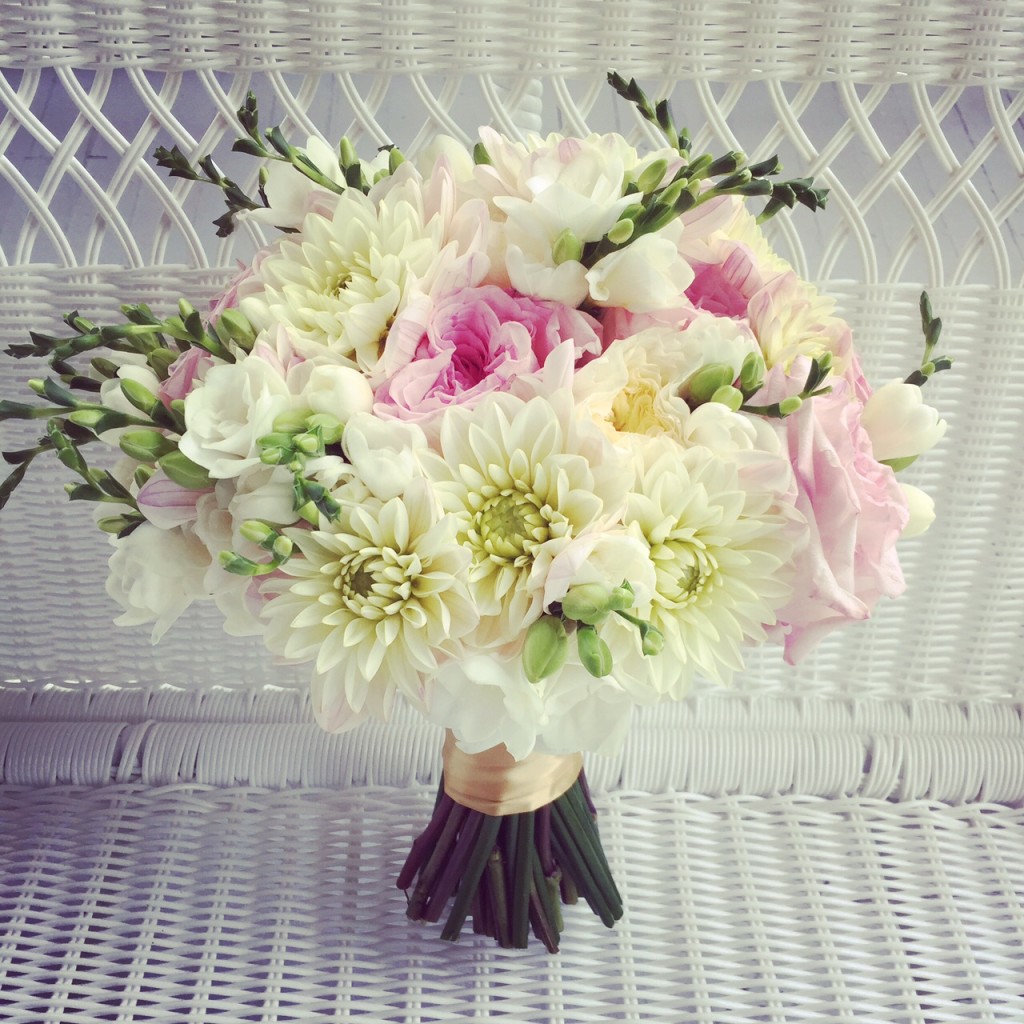 Bridal-Bouquet-Elegance-and-Simplicity-DC-Florist-DC-Wedding-Planner-Floral-Design